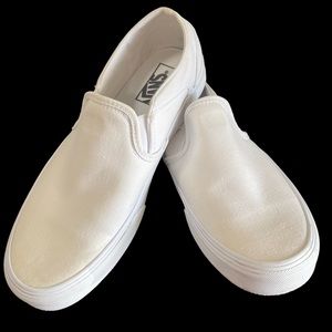 Pre-owner, in great condition - White Slip-on Vans Women Size 9.5
